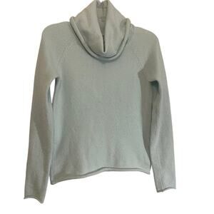 GAP Y2K Women's Stretch Turtleneck Sweater Light Blue Size Small